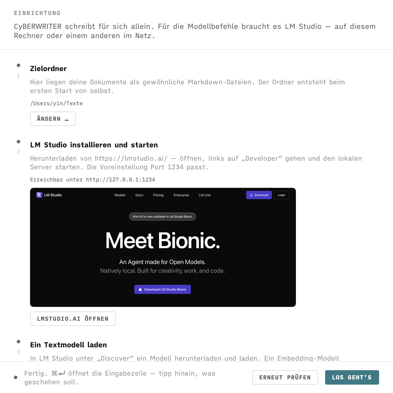Das Einrichtungsblatt mit vier Schritten, jeder mit einem grünen Punkt versehen: Zielordner, LM Studio installieren und starten, ein Textmodell laden.